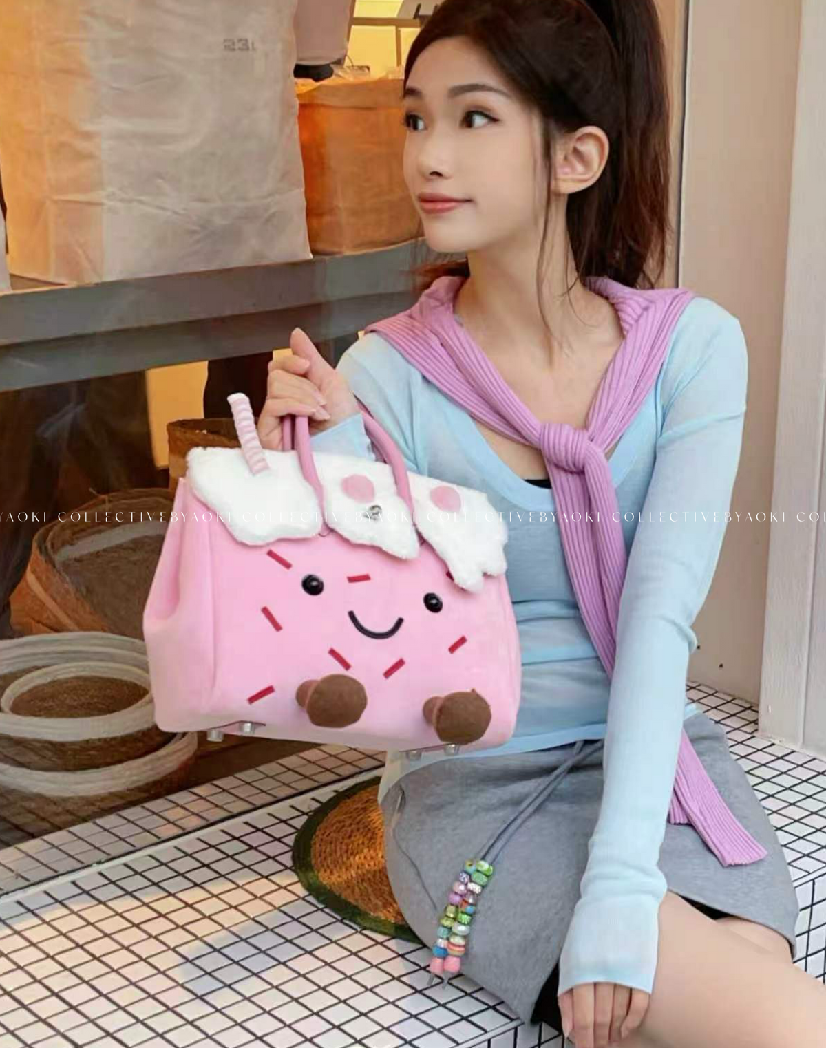 Little Miss Fluffy — นมปั่นสตรอว์เบอร์รี่